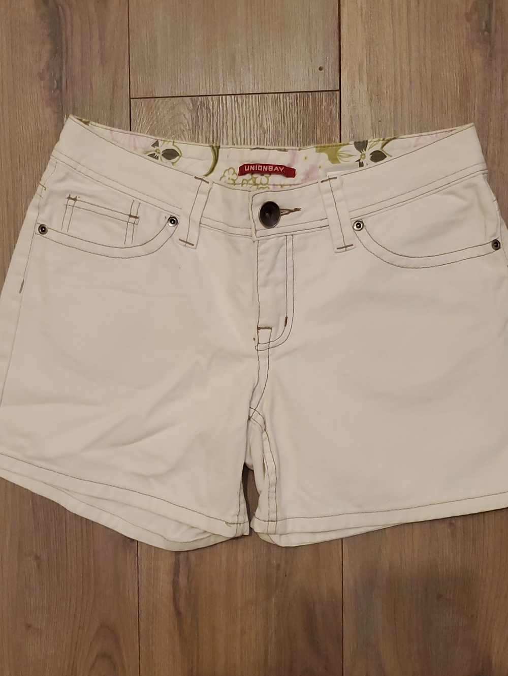 UNIONBAY White Denim Short Shorts